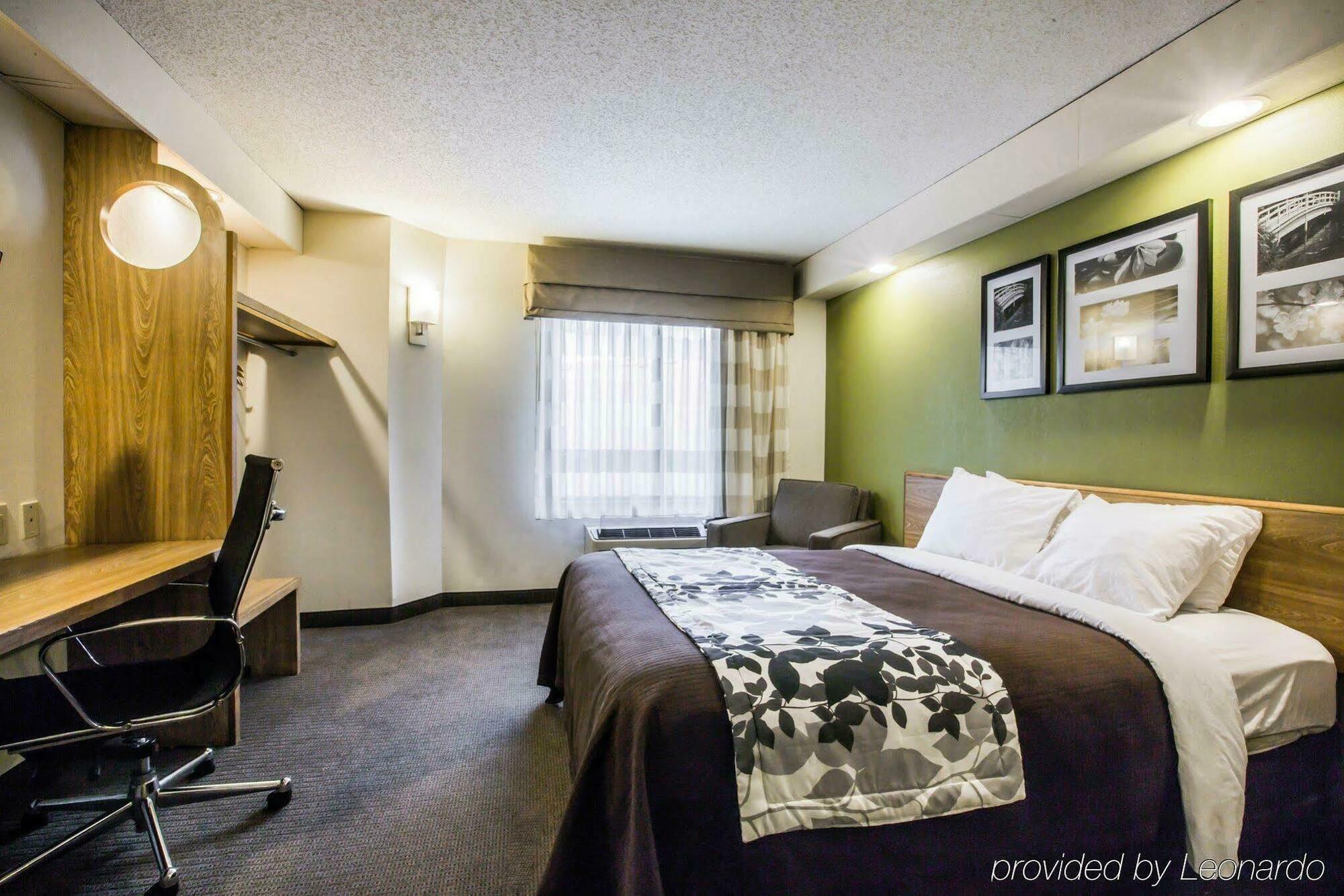 Rodeway Inn Austell Exteriör bild